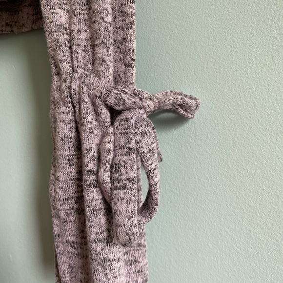 Long sleeve tie crop top - Picture 3 of 5